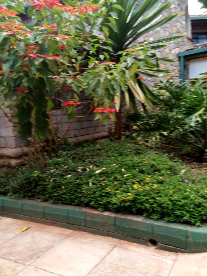 Kijiji Homestay 나이로비 외부 사진