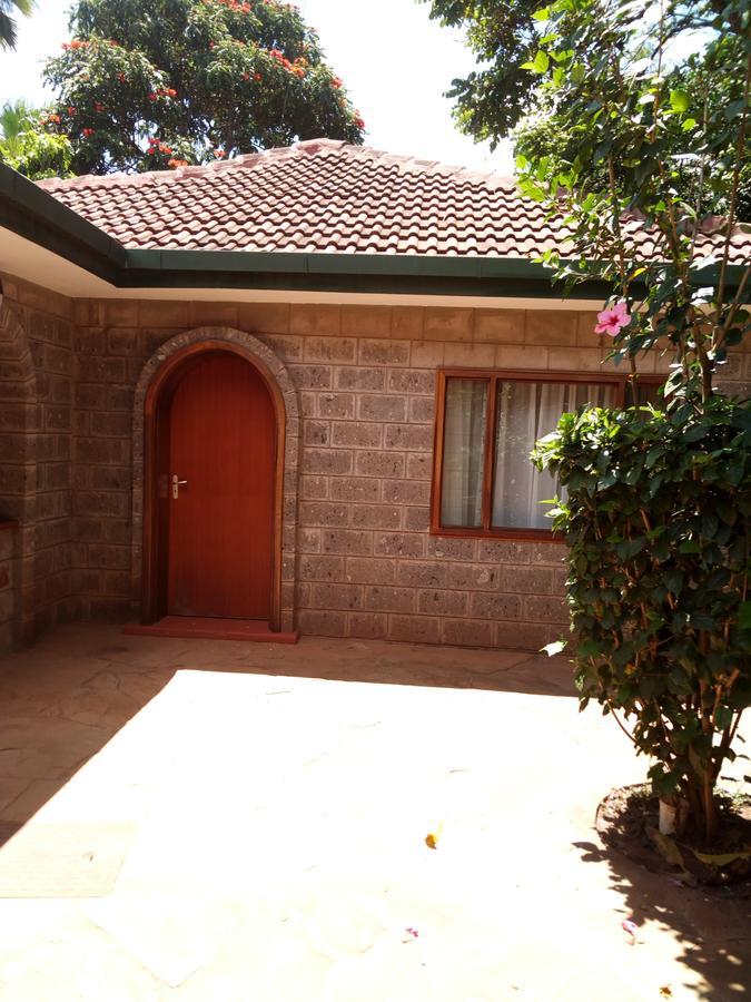 Kijiji Homestay 나이로비 외부 사진