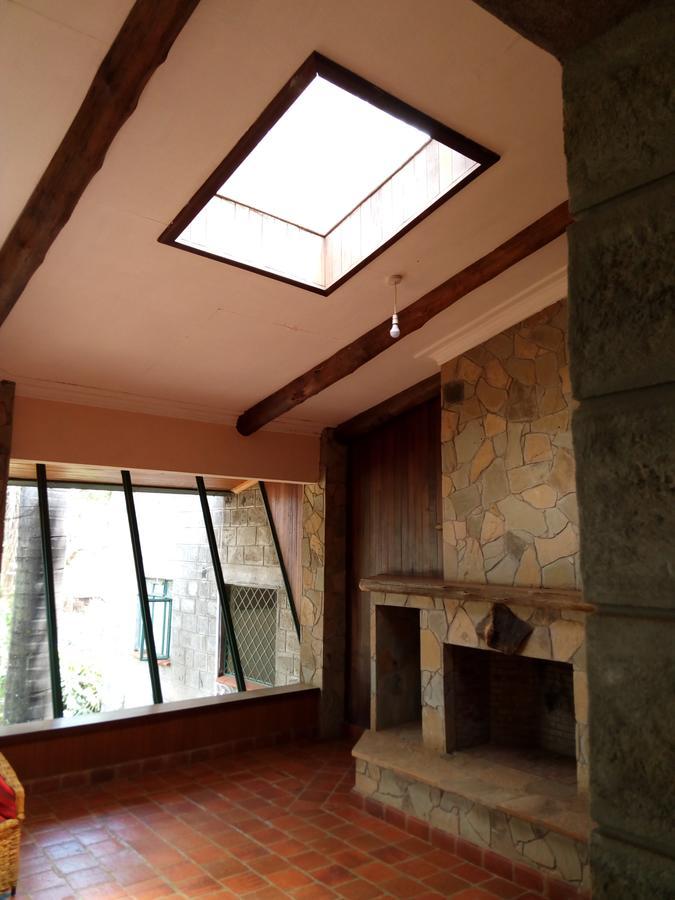 Kijiji Homestay 나이로비 외부 사진